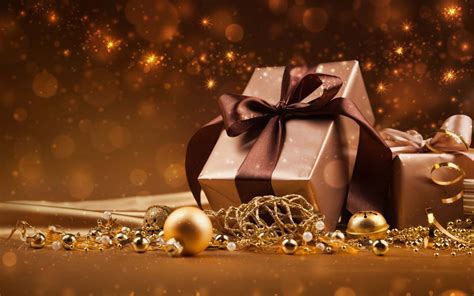 Christmas Gifts Wallpapers (67+ images)