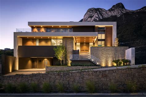 Image result for modern mountain homes | Big modern houses, Luxury house designs, Luxury house plans