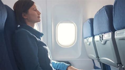 Optimizing Your Flight Experience: Choosing the Best Airplane Seat for Comfort and Convenience ...