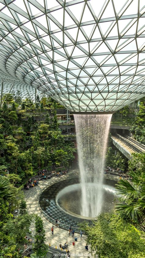 How to Find the Jewel Singapore Airport Waterfall On a Layover