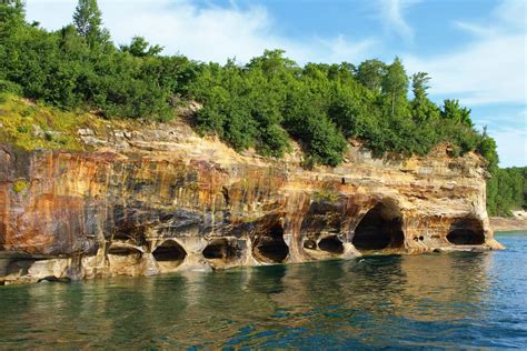 Pictured Rocks National Lakeshore - Lake Superior Circle Tour