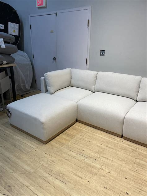 Henredon Murphy Fabric Modular Sectional with Ottoman