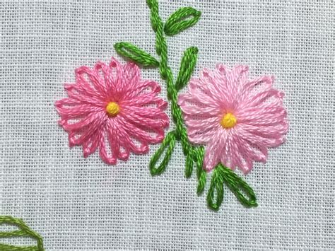 MooshieStitch: Lazy Daisy Stitch Flowers