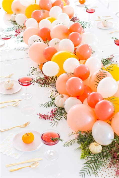 12 Beautiful Modern Thanksgiving Decorations - The Sweetest Occasion