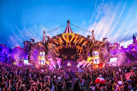 18 Best Upcoming Summer Music Festivals (Around the World) in 2023