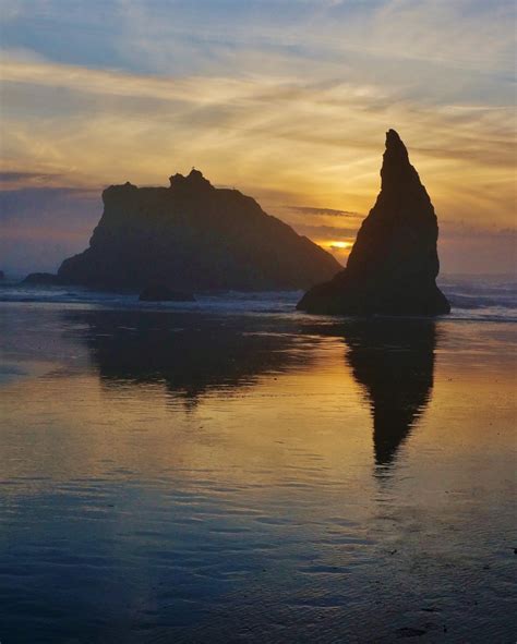 Beautiful Bandon Beach on the Oregon Coast