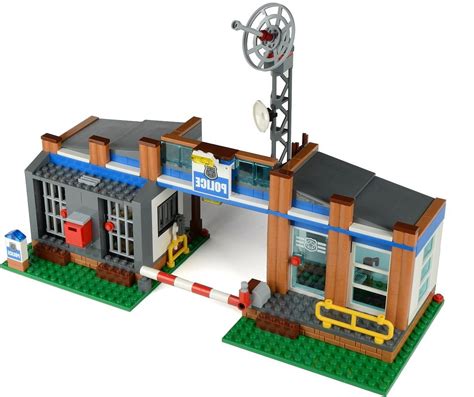 Lego 4440-1: Forest Police Station | i Brick City