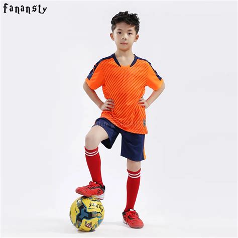 High quality custom football uniforms kids running kits child sports suits soccer jersey for ...