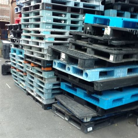 Plastic Pallet ♻ Recycling - Scrap Management Inc