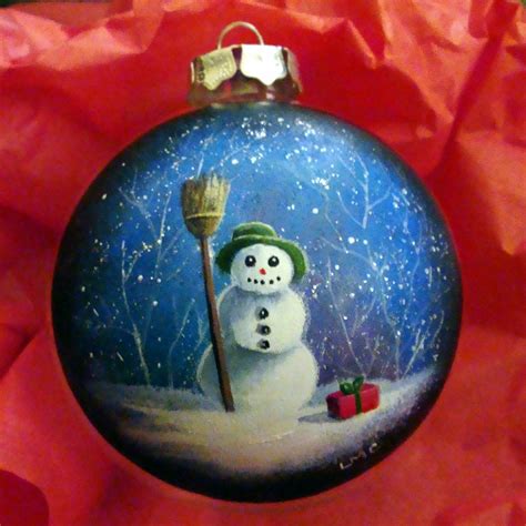 20+ Painting Christmas Ornament Ideas - DECOOMO