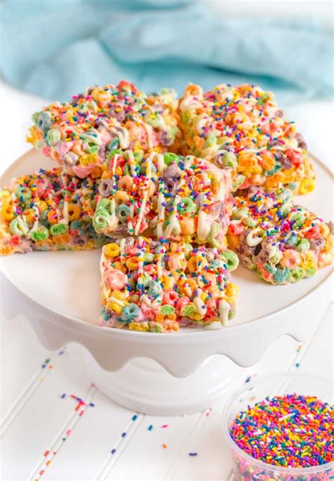 Rainbow Fruit Loop Treats | Fruit loop treats, Cereal treats, Rainbow fruit