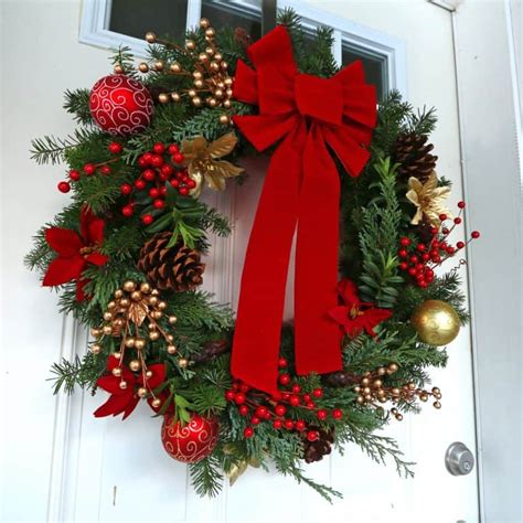 How To Make Homemade Christmas Wreaths