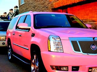 Girly Cars & Pink Cars Every Women Will Love!: February 2013