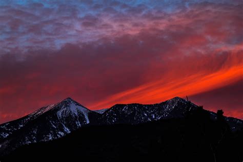 Red sky phenomenon, Mountains, Sunset, Sky HD wallpaper | Wallpaper Flare