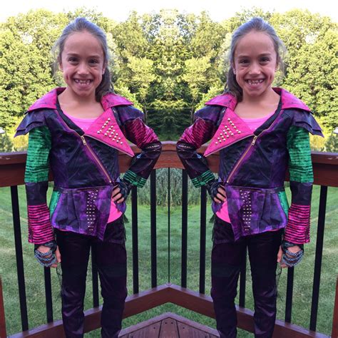 Disney Descendants Mal Costume Photos Video and Ideas for Halloween #DisneyDescendants - Classy ...