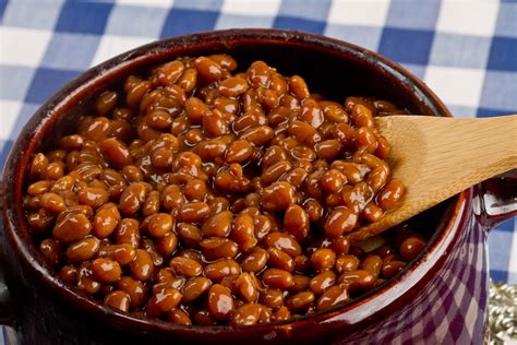 Homemade Baked Beans Recipe for the Slow Cooker