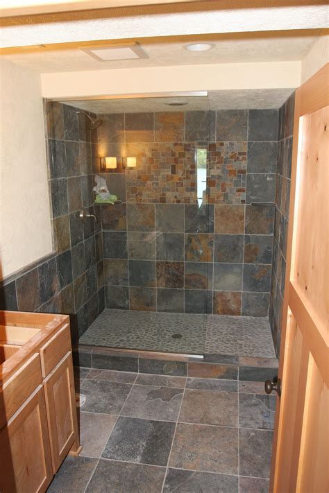 Slate Tile Bathroom Pictures : 35 black slate bathroom wall tiles ideas and pictures / If you ...