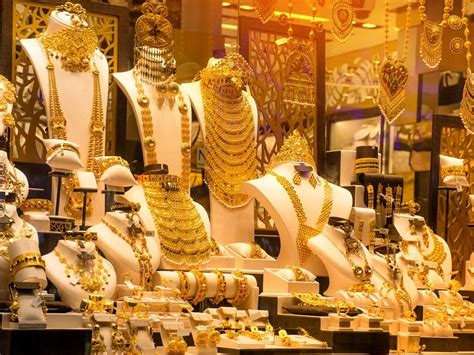 Dubai Gold Souk, Dubai - Timings, Things to Buy