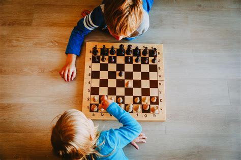 How To Teach Your Kids Chess (And Why It's A Great Idea) - Chess.com