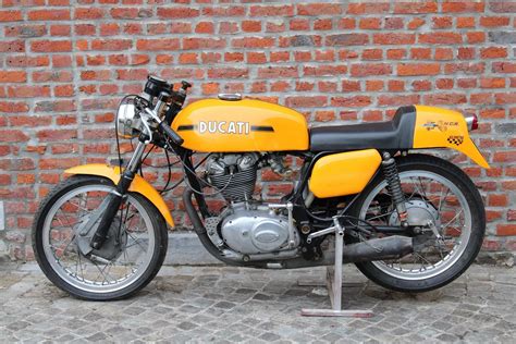 1974 Ducati 350 Mark 3 - Desmo | Classic Driver Market