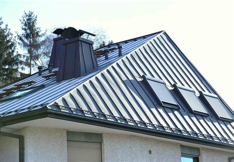 Pros and Cons of a Metal Roof for Your Home - Norwest Roofing