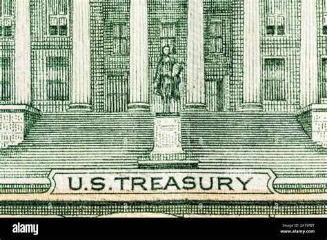 Macro close up photograph of the US Treasury Building on the US Ten Dollar Bill Stock Photo - Alamy