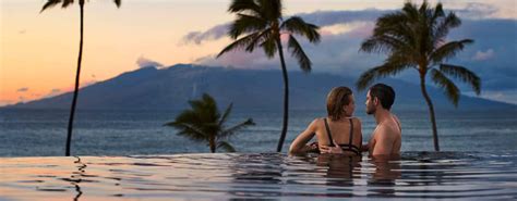 Hawaii Honeymoons and Anniversaries