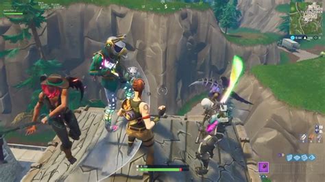 'Fortnite' Dance Challenge: Locations for Clock Tower, Pink Tree & Porcelain Throne - Newsweek