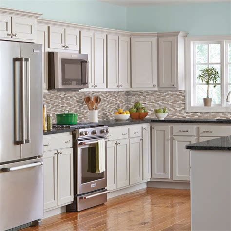 Easy Mosaic Tile Kitchen Backsplash Ideas 2023 - AtOnce