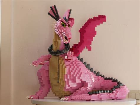 Lego Dragon from Shrek. I think this is a mommy dragon. | Lego dragon, Shrek dragon, Legos