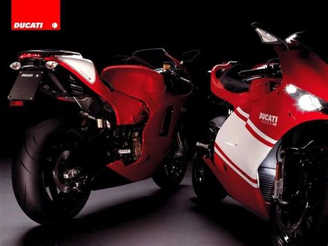 Ducati Desmosedici RR – Third Episode Of The Series | Top Speed