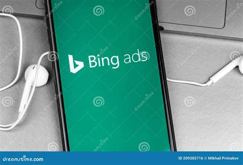 Bing Ads App Logo on Screen Smartphone Editorial Photo - Image of smartphone, search: 209385716