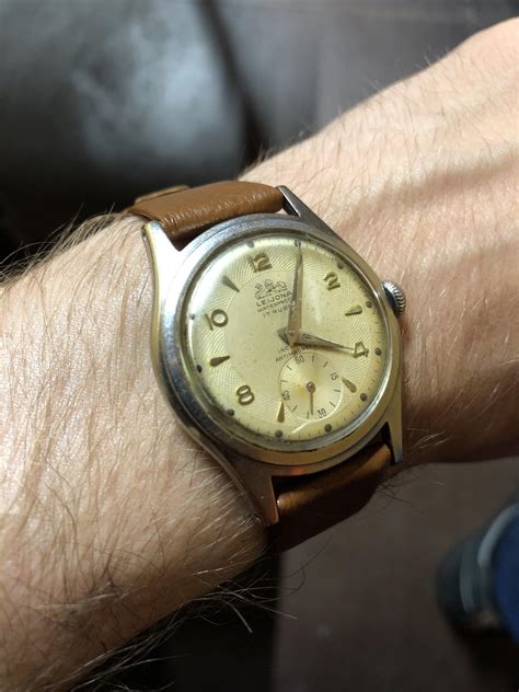 [identification] Any love for vintage? : r/Watches