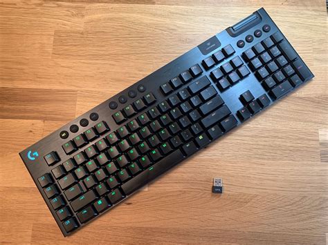 Logitech G915 Lightspeed Wireless Mechanical Keyboard Review | PCMag