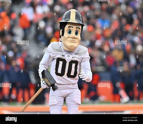 Champaign, Illinois, USA. 12th Nov, 2022. Purdue's mascot Pete in action during the NCAA ...