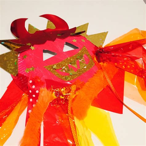 Chinese dragon mask craft for kids | Daisies & Pie