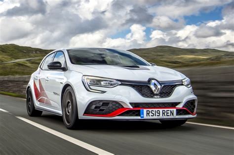 2019 Renault Megane RS Trophy-R review: price, specs and release date | What Car?