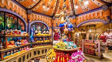 Sir Mickey's Boutique - Fantasyland | Disneyland Paris