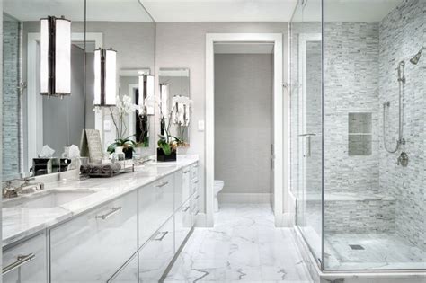 25 Modern Luxury Master Bathroom Design Ideas