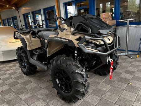 CANAM CAN AM OUTLANDER XMR 1000R 2023*LOF VISCO-4LOK ! Used - the parking motorcycles