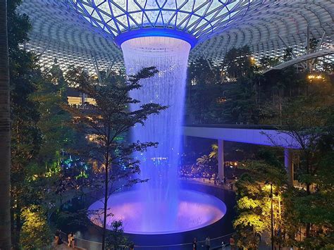 Jewel: Singapore Airport’s Very Own Tourist Attraction