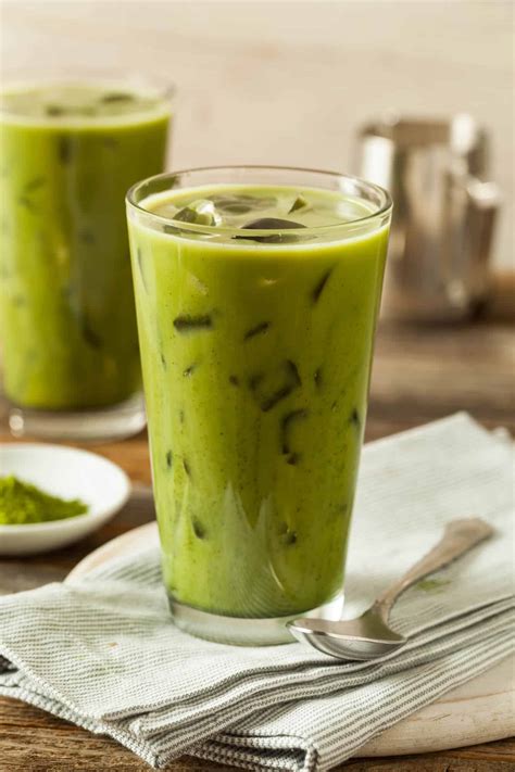 How To Make An Iced Matcha Green Tea Latte - Brewed Leaf Love