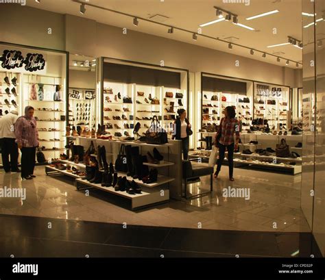 Shopping mall inside the Burj khalifa, Dubai Stock Photo - Alamy