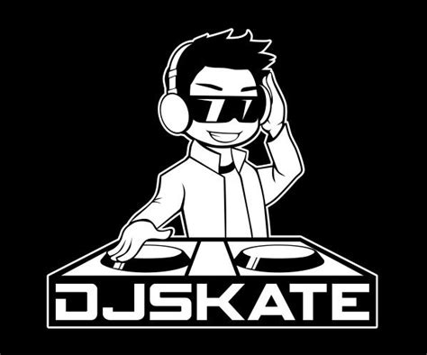 44 DJ Logos That Will Get You The Gigs | BrandCrowd blog