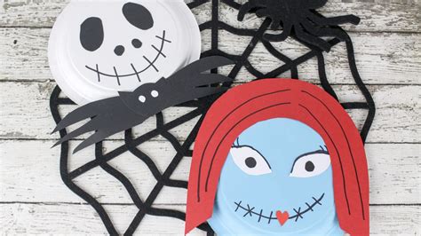 Simple Jack and Sally Halloween Craft - About a Mom