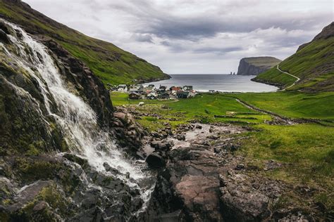 Faroe Islands: Beautiful Landscape Photography by Sebastian Holmer