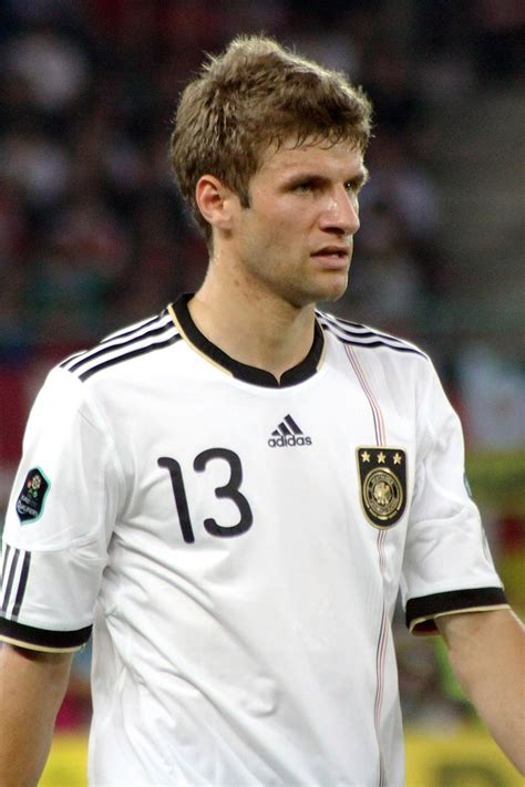 File:Thomas Müller, Germany national football team (03).jpg - Wikimedia Commons