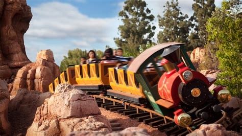 Big Thunder Mountain Railroad | Rides & Attractions | Disneyland Park | Disneyland Resort