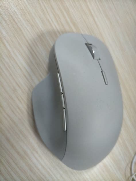 Microsoft Bluetooth ergonomic mouse, Computers & Tech, Parts & Accessories, Mouse & Mousepads on ...