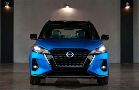 Nissan-Kicks-2021-mx-frente - Mega Autos